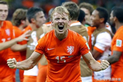 再见足球巨星集锦,再见2017足球十大瞬间