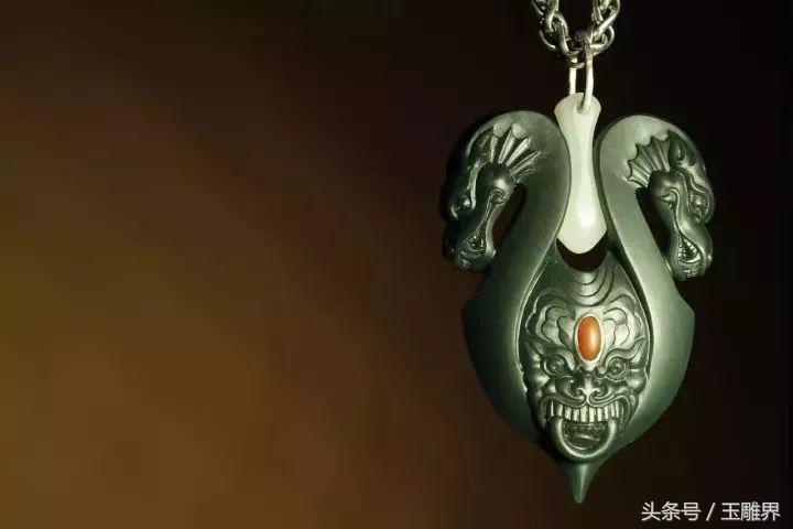 不羁的个性的他跨界玩玉雕，音乐艺人巫启贤都关注