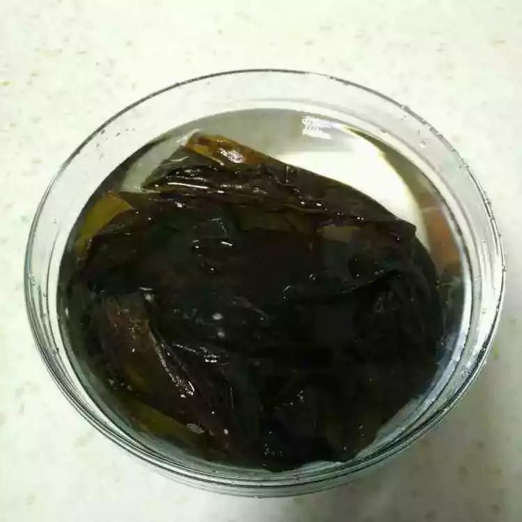 大骨熬好汤骨头捞出来要盖盖子吗,大骨头炖好啦泡在汤里还是捞出来