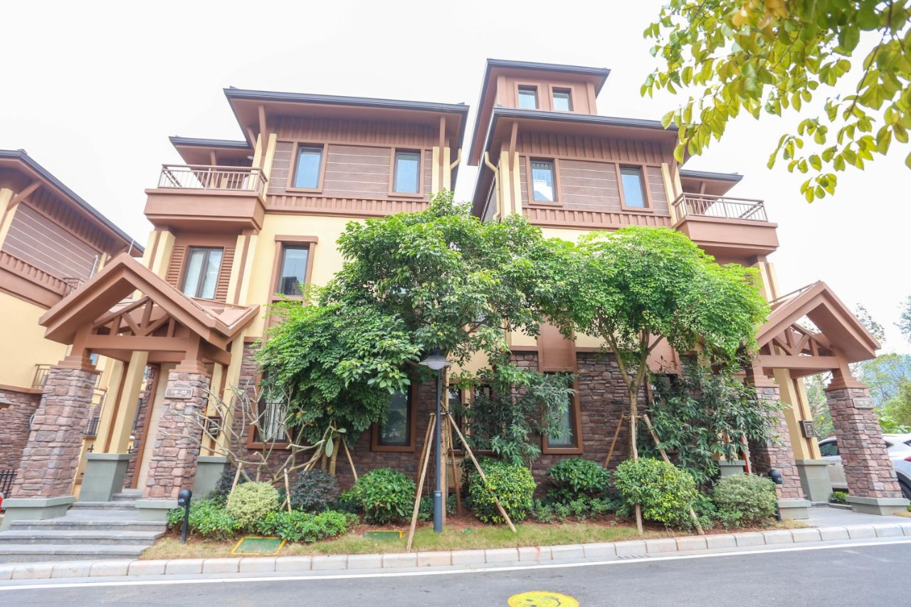 世界首创“船上温泉”，白鹭齐飞，逛法国风情小镇，深圳2.5h即到