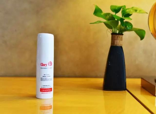 敏感肌卸妆洁面乳,适合敏感肌用的去角质洁面乳