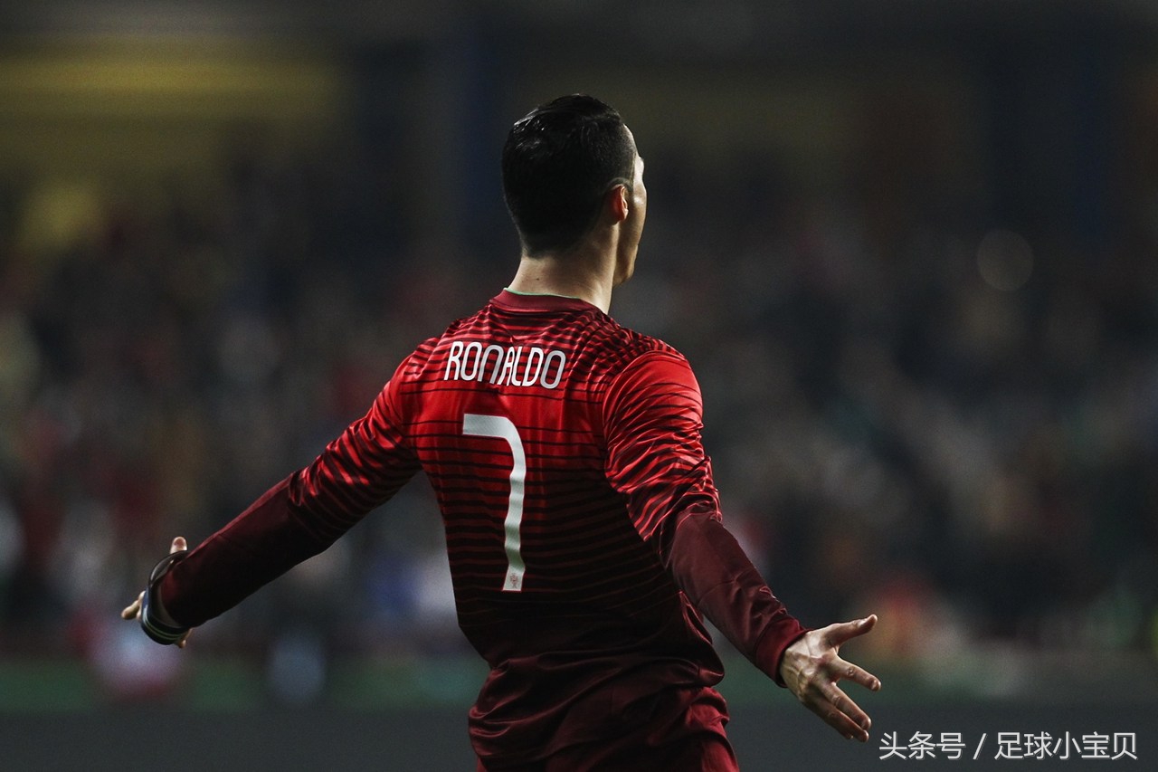 斯特林足球排名,现役足坛十大左边锋