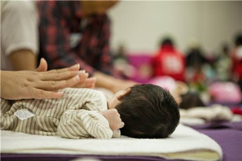 金牌月嫂21个常见问题,金牌月嫂避坑