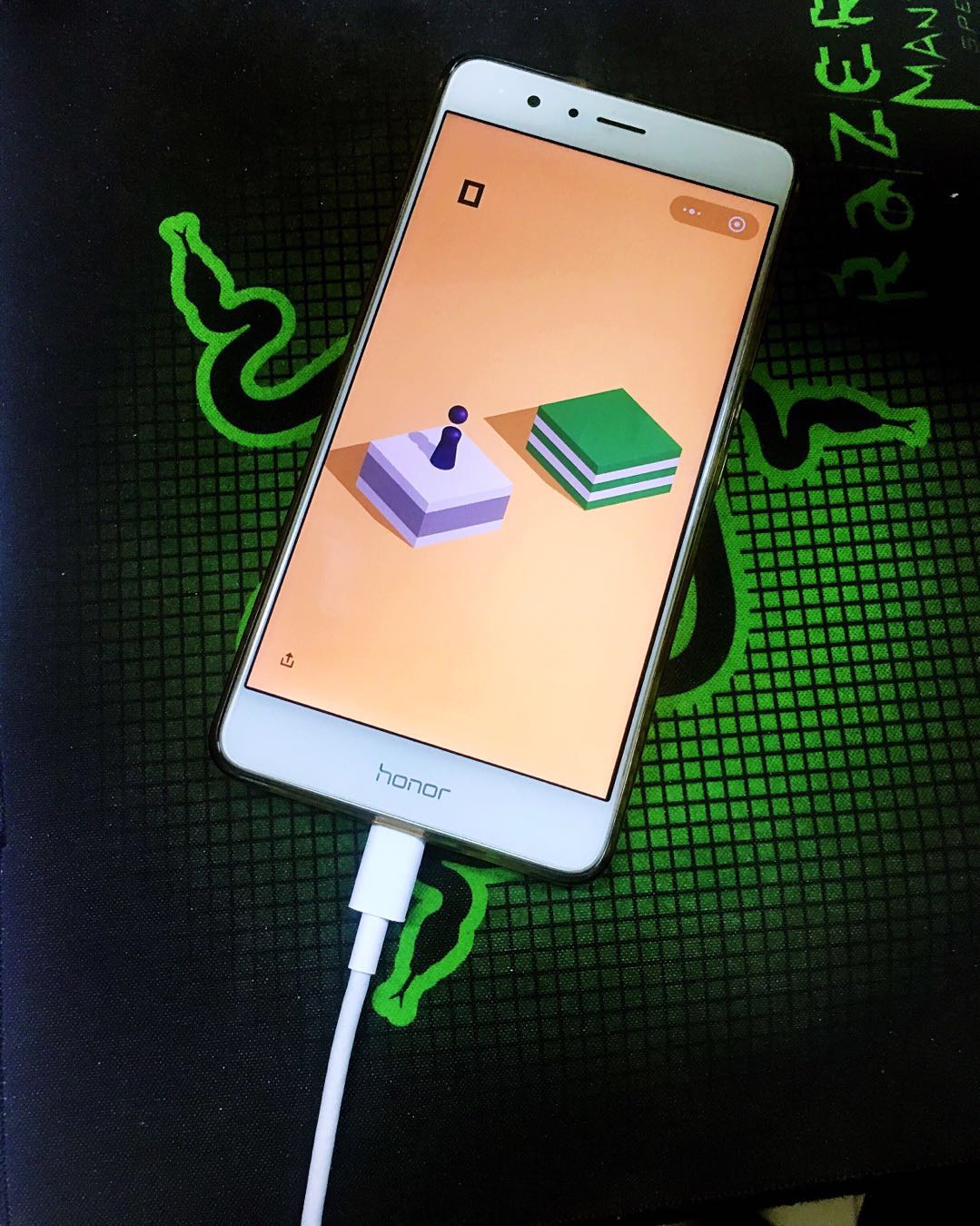 揭秘:如何用外挂玩“跳一跳”得高分!