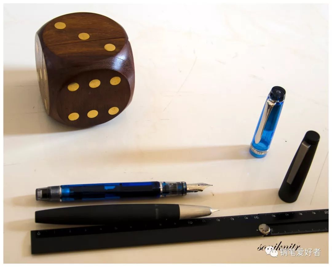 德国凌美lamy2000怎么加墨水,德国凌美lamy2000