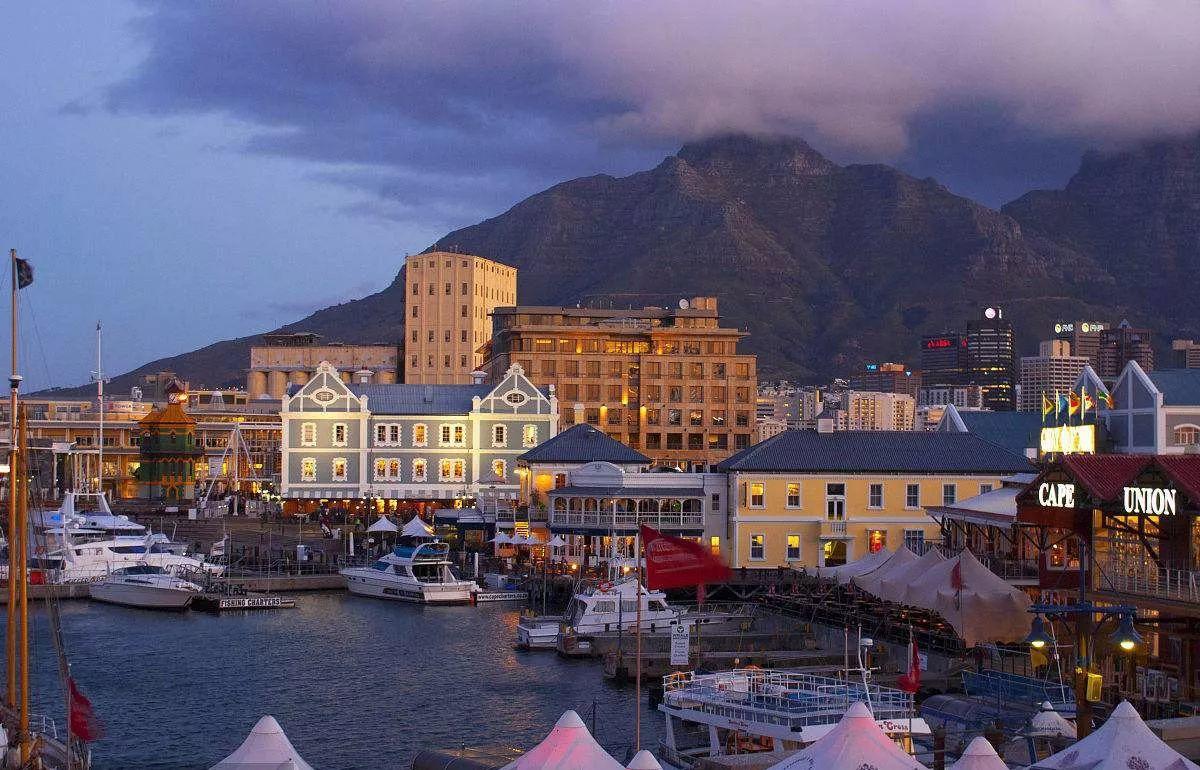 南非线路攻略|与鲨共舞、沙漠开花、隔海观鲸,你了解非洲吗?