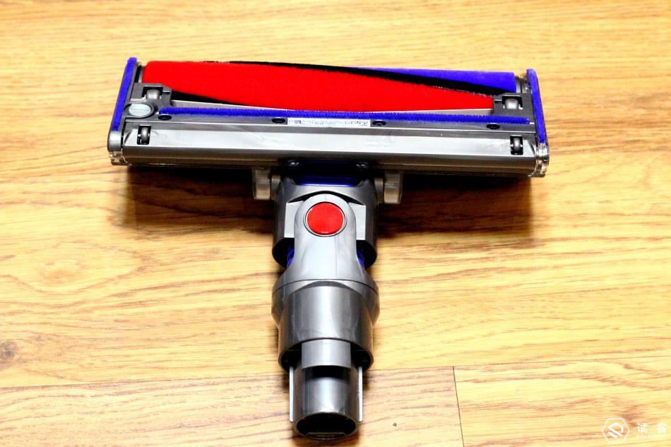 戴森手持式吸尘器测评,戴森吸尘器无线v10