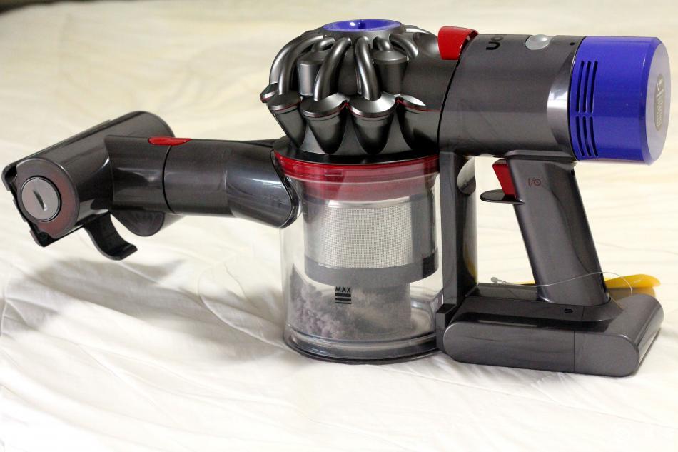 戴森手持式吸尘器测评,戴森吸尘器无线v10