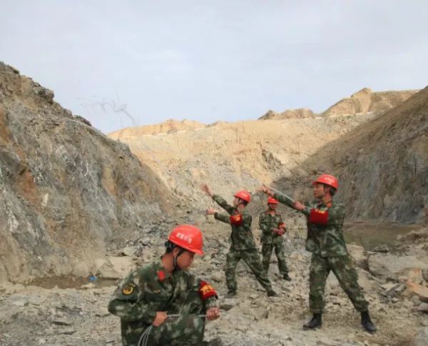 鏈夋垜鍦ㄨ鏀惧績瑙嗛,鏈夋垜鍦ㄨ鏀惧績璋氳