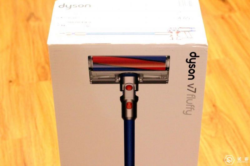 戴森手持式吸尘器测评,戴森吸尘器v7fluffypro价位