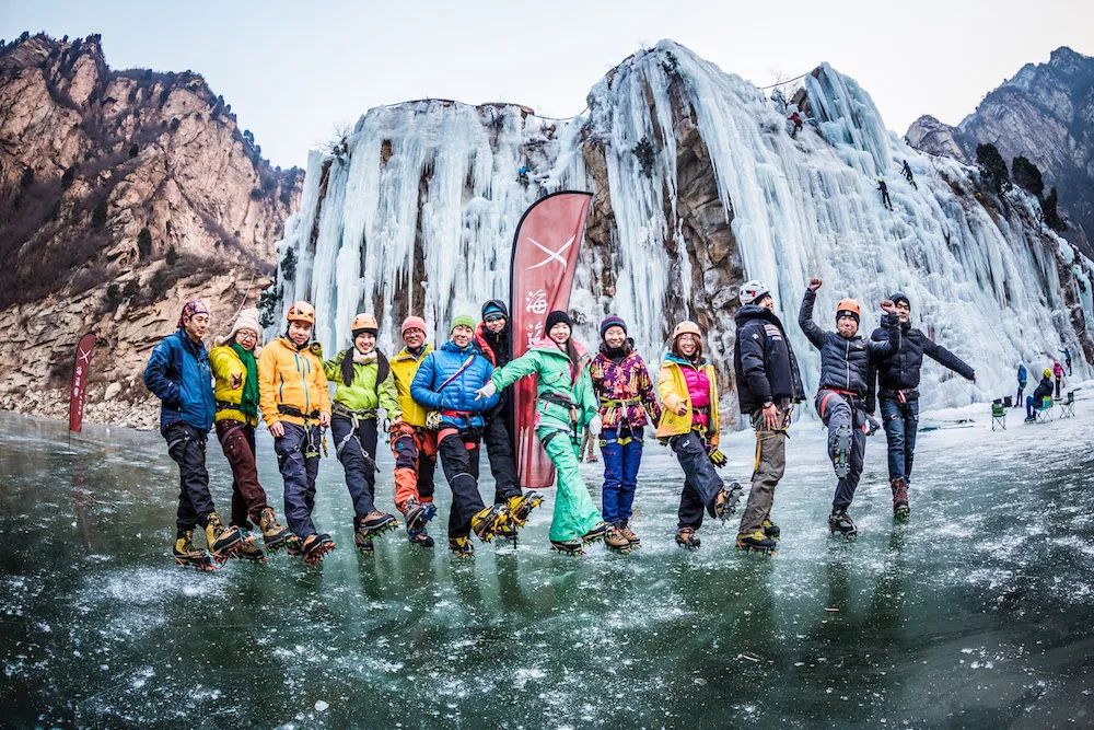 海盗团帮助路飞,海盗帮