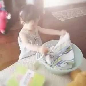 2个月的宝宝得了妇科病怎么办,两个月女婴染上了妇科病