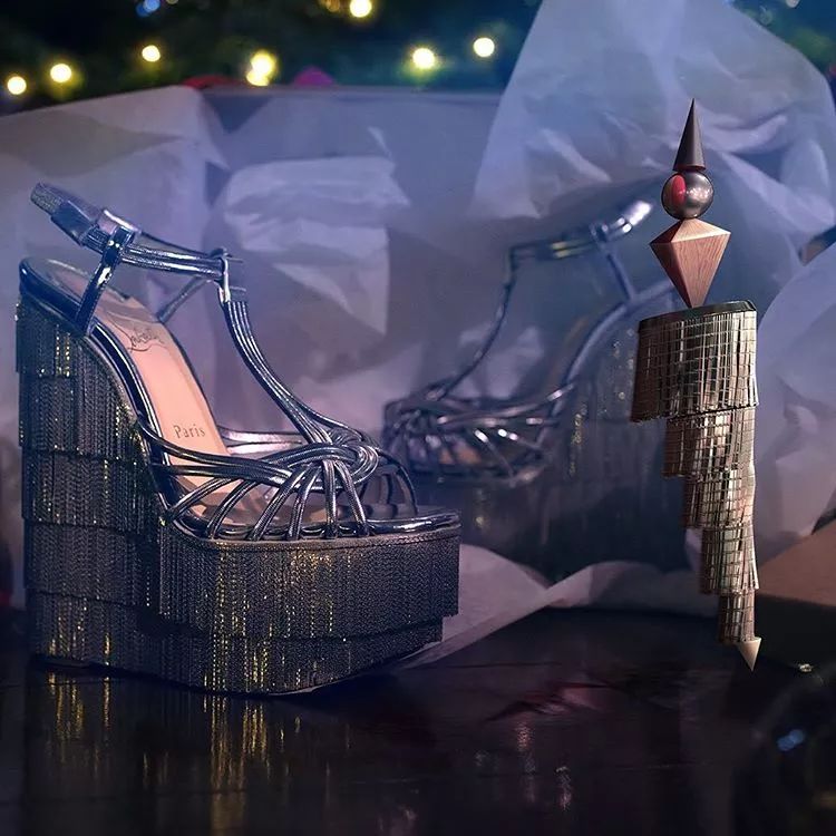 来一波性价比超高的产品,来一波带色的产品