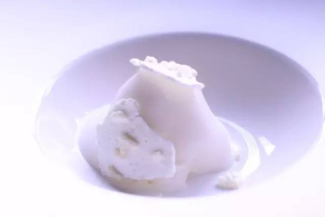 吃鱼子酱正确吃法,吃鱼子酱咋样