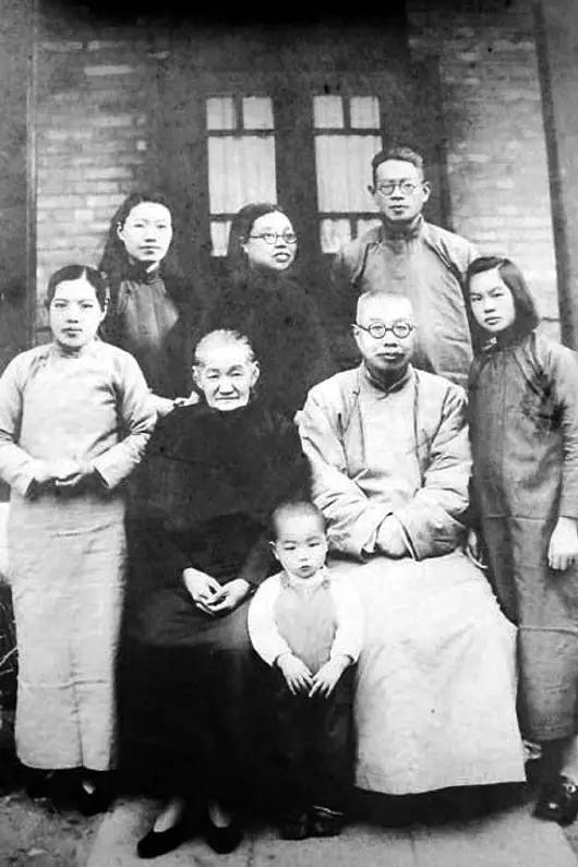 济南市明湖中学简介,济南明湖中学校史