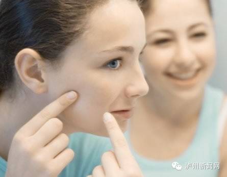 科普小松鼠有几个时间不宜洗澡;5个错误习惯让你长痘