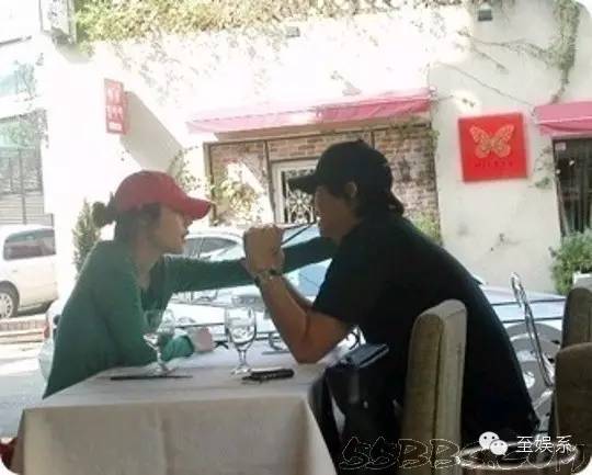 韩佳人的爱情 (韩佳人有没有被自己美到过)