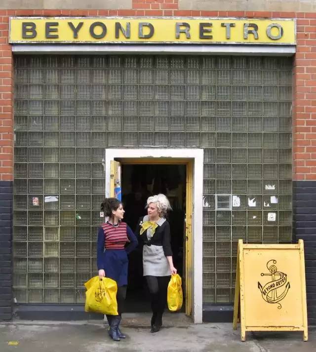 没去过的店铺不敢进去,魔都最潮的复古店