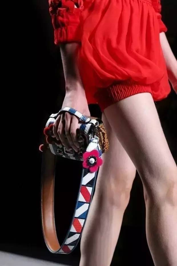 fendi春季新款,fendi2015春夏高级定制