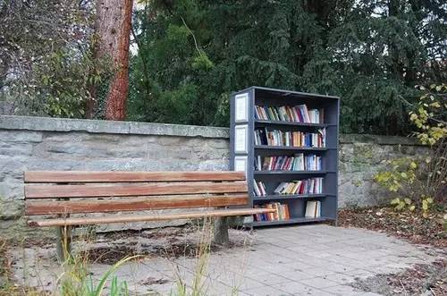 读书原来是最简单的事,读书是一件美好的小事