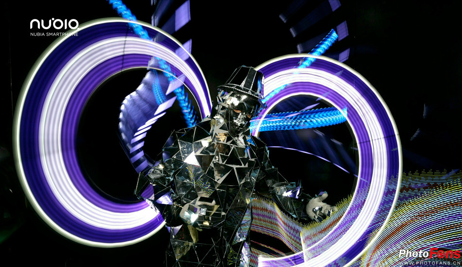 Z11mini亮相PE努比亚展台成热点