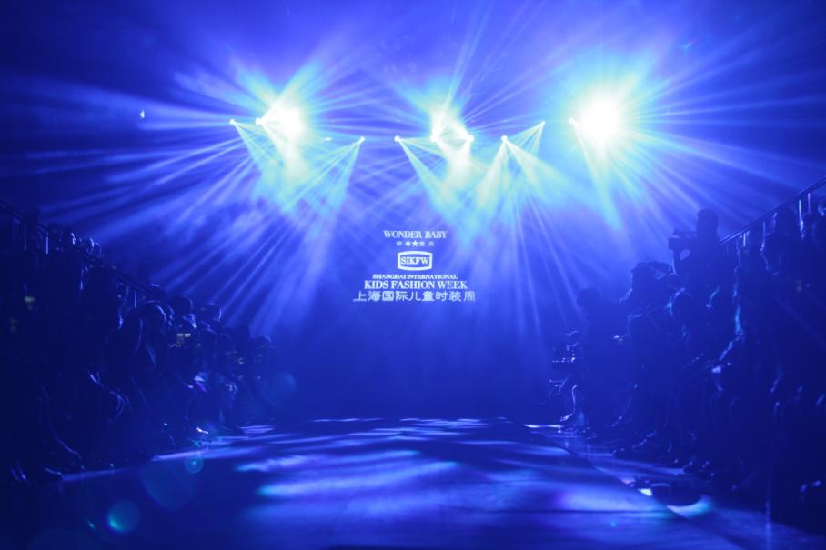 笛莎X芭比跨界发布秀暨2016上海国际儿童时装周圆满落幕