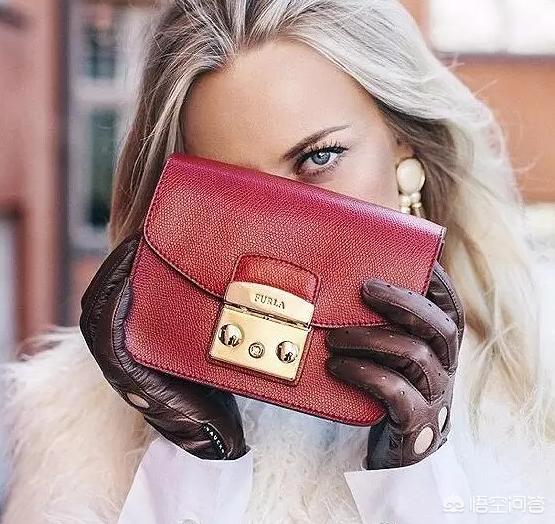 过年必买的红色包包,红色包包推荐小众高级感