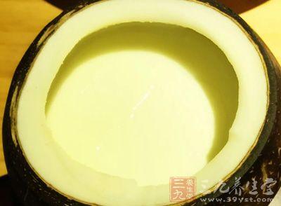 宝宝睡觉出汗多半夜哭闹怎么办,5岁孩子睡觉出汗好还是不出汗好