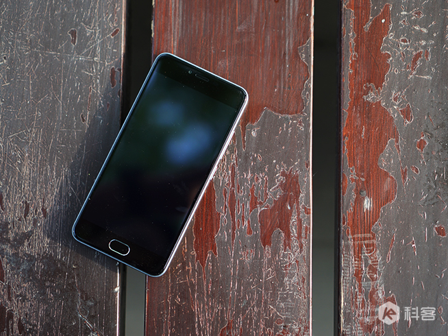 魅蓝note3测评,魅蓝3体验吃鸡