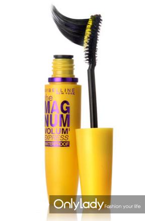 美宝莲巨密睫毛膏只为让你眼睛更加动人