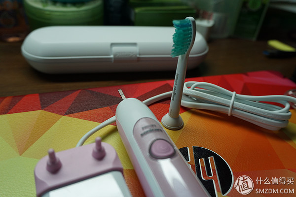 又是看上了你的颜：PHILIPS飞利浦HX6761电动牙刷简单开箱