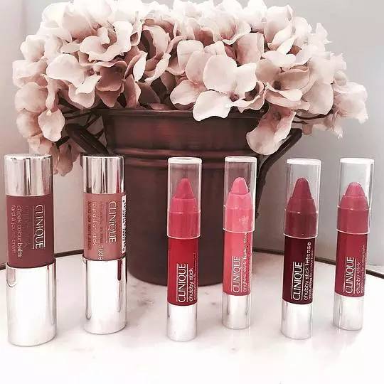 instagram很火的人物,instagram上比较火的是谁