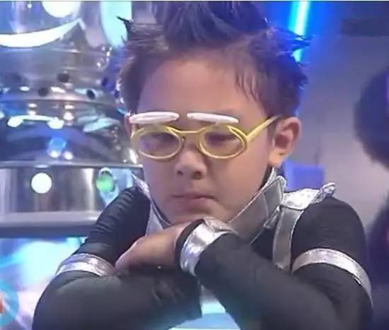 丁凯乐跟王俊凯,丁凯乐快乐星球长大的样子