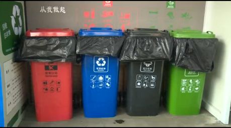 「环保」崇州这些彩色的桶居然和环保有关！