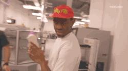 明星新上脚的鞋是什么鞋,明星上脚的鞋子叫什么