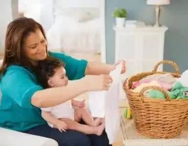 2个月的宝宝得了妇科病怎么办,两个月女婴染上了妇科病