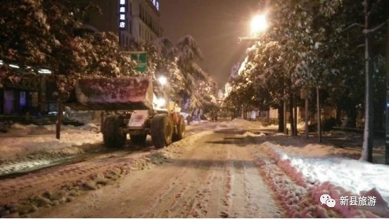 雪花赞美词,雪花飘飘北风萧萧