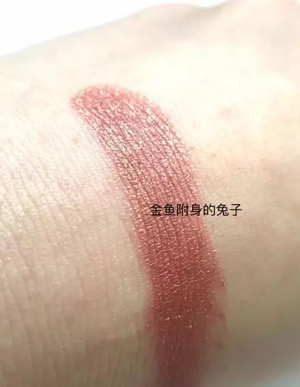 网红产品哪家强？55达人来帮忙！真诚不套路的试色，让你找对网红美妆的正确方式！