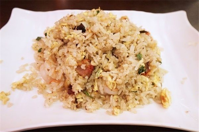 桃园中坜这家星马料理餐厅“海南鸡”超级滑嫩Q弹!