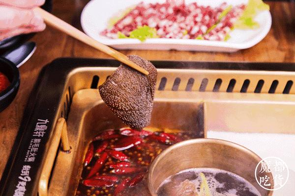 天冷了火锅肯定是不二之选了,适合天冷的火锅