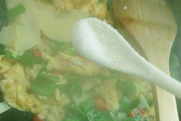 冬笋炒鸡蛋一般鸡蛋放几个,冬笋炒鸡蛋有毒吗