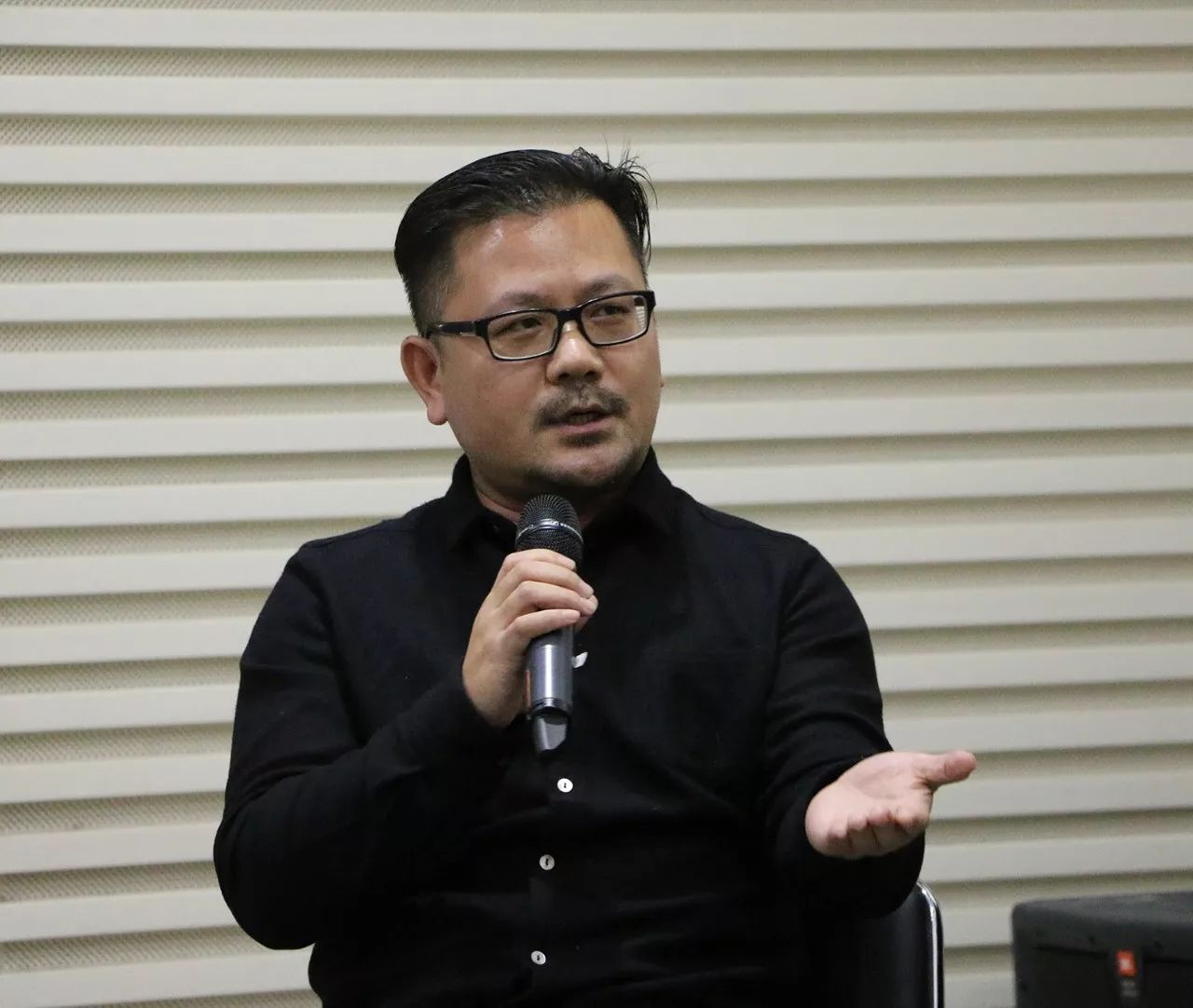 凤凰艺术,凤凰艺术是怎么来的