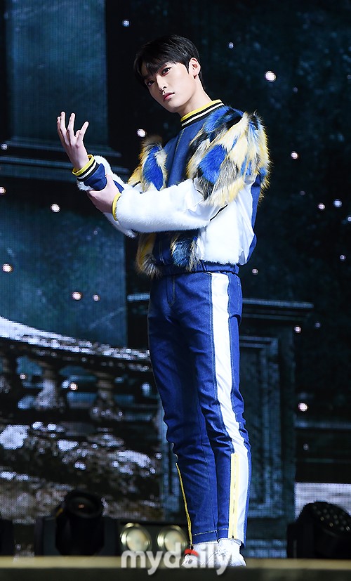 mdphoto鎴愬憳,mdphoto闊╁浗鑹轰汉