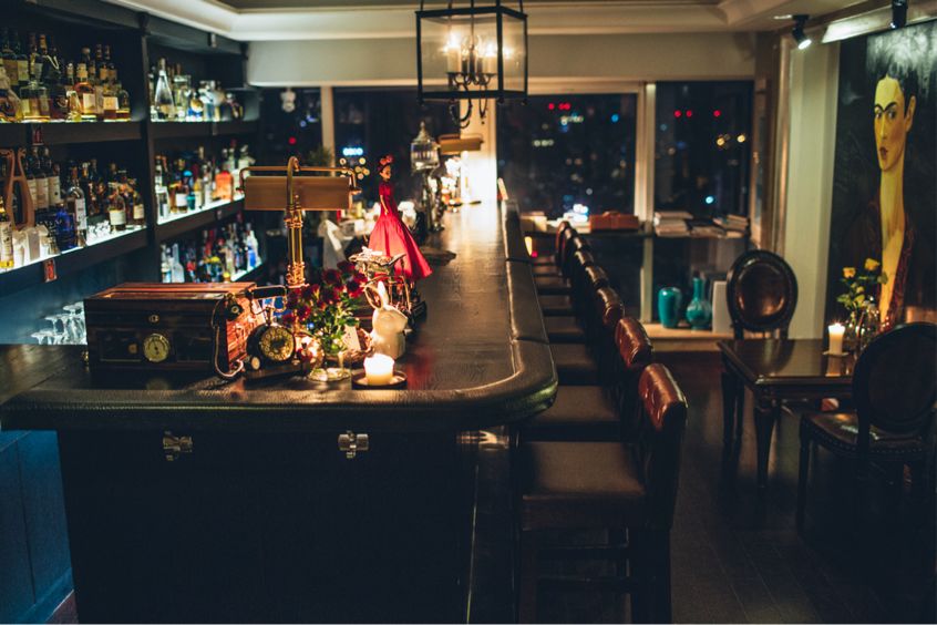 话剧父亲尤雅制作人,尤雅话剧