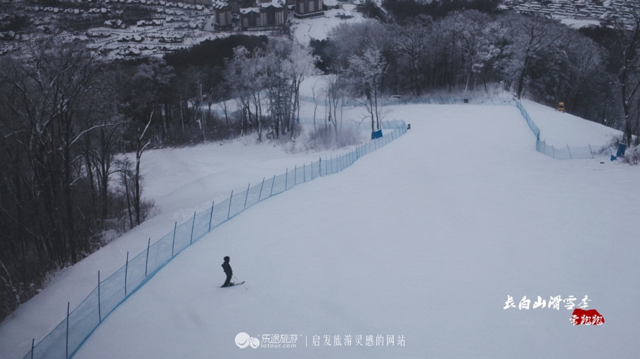 滑雪的另一种打开方式,滑雪才是冬天该做的事