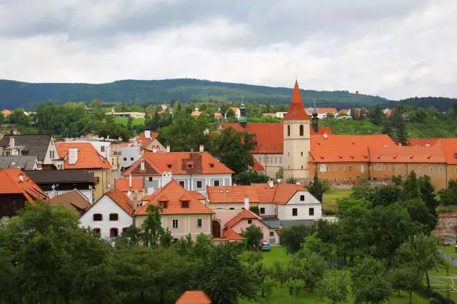 恋与制作人能玩到头吗,恋与制作人相伴时光