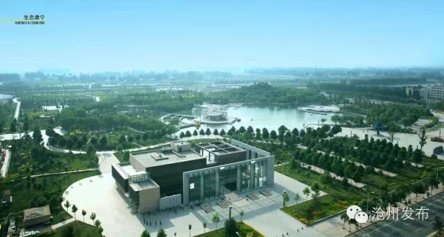 城在林中人在景中,城在园中人在景中