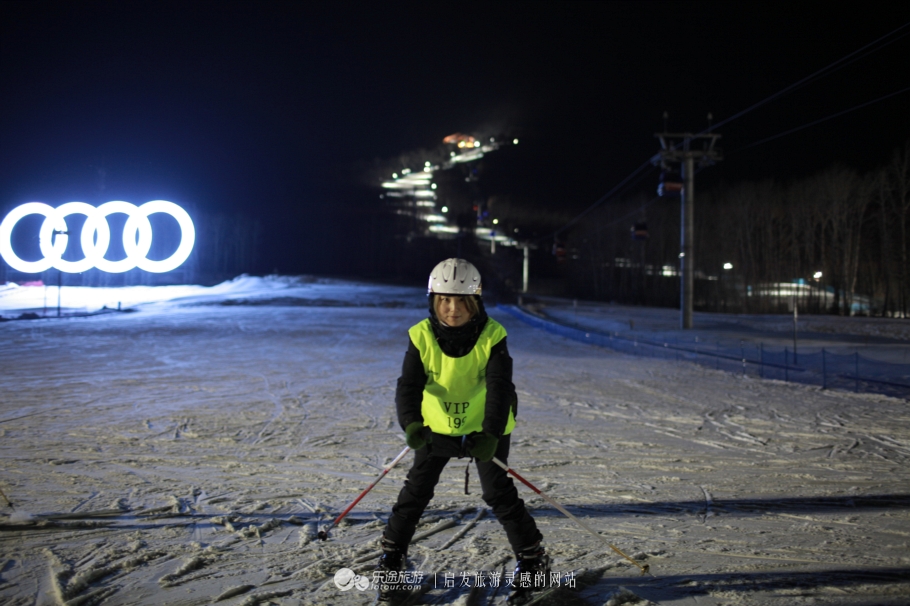 滑雪的另一种打开方式,滑雪才是冬天该做的事