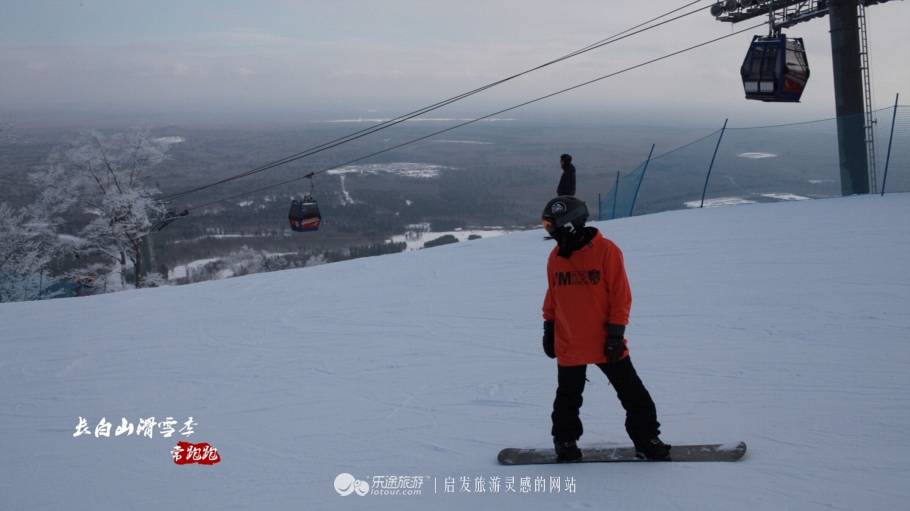 滑雪的另一种打开方式,滑雪才是冬天该做的事