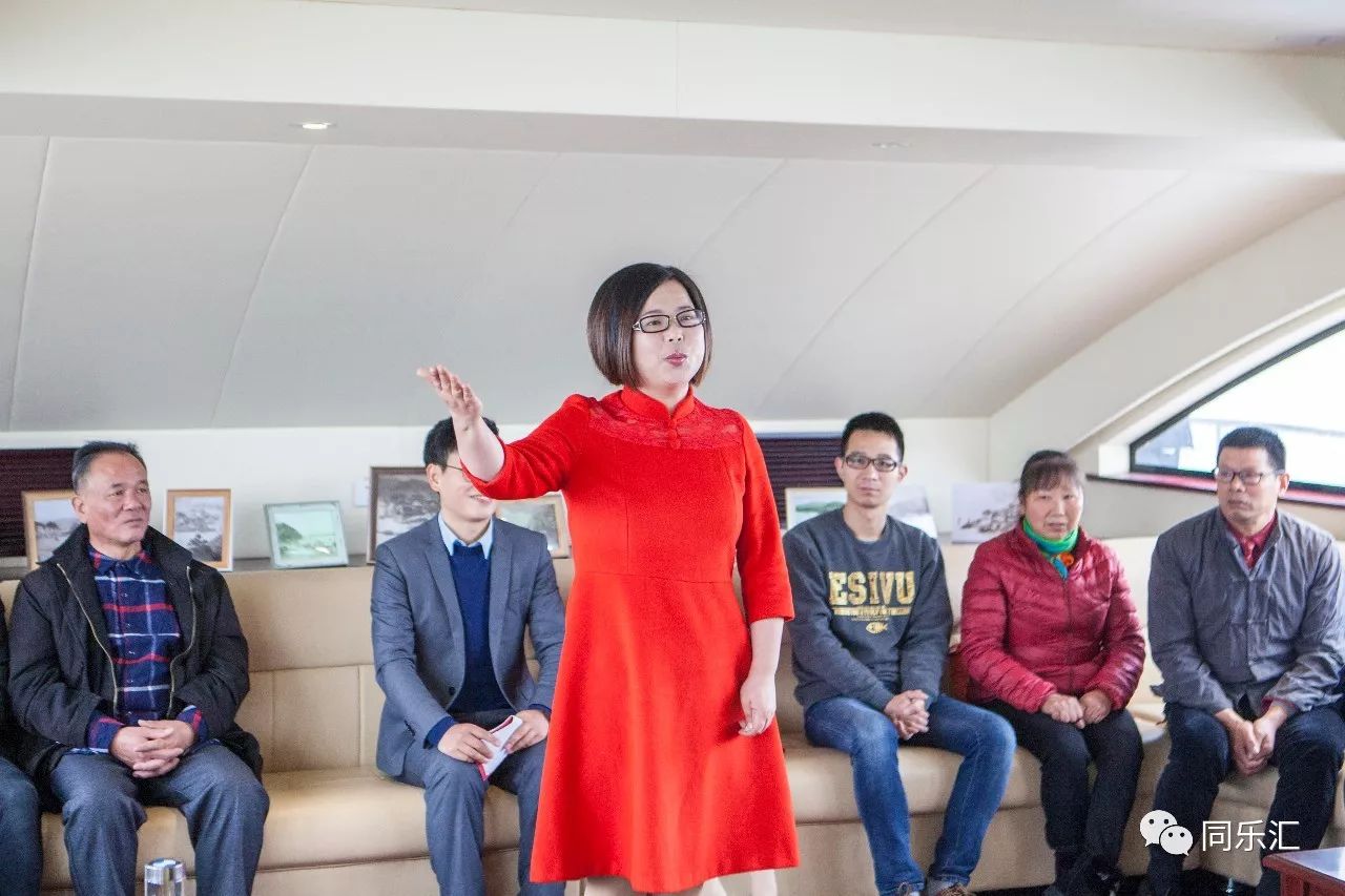 美炸了的风景图,美炸杭州亚运场馆灯光秀抢先看